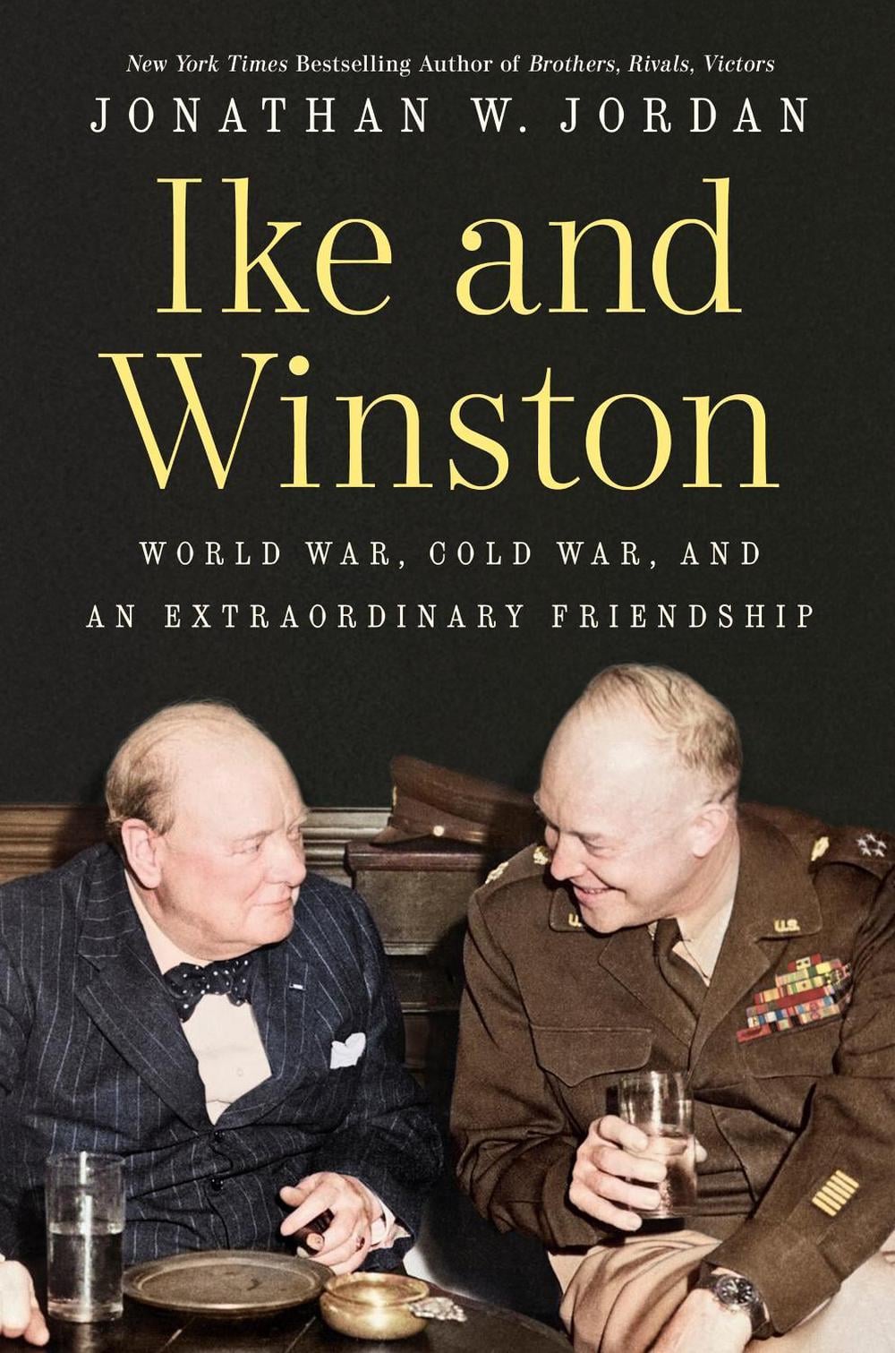 Ike and Winston by Jonathan W. Jordan - ISBN: 9780593473139