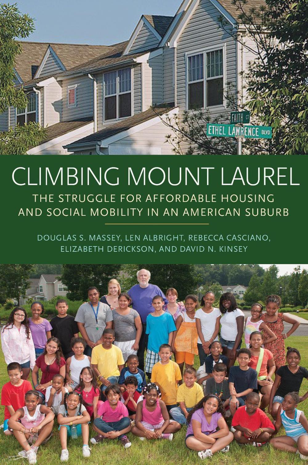 Climbing Mount Laurel by Douglas S. Massey - ISBN: 9780691157290