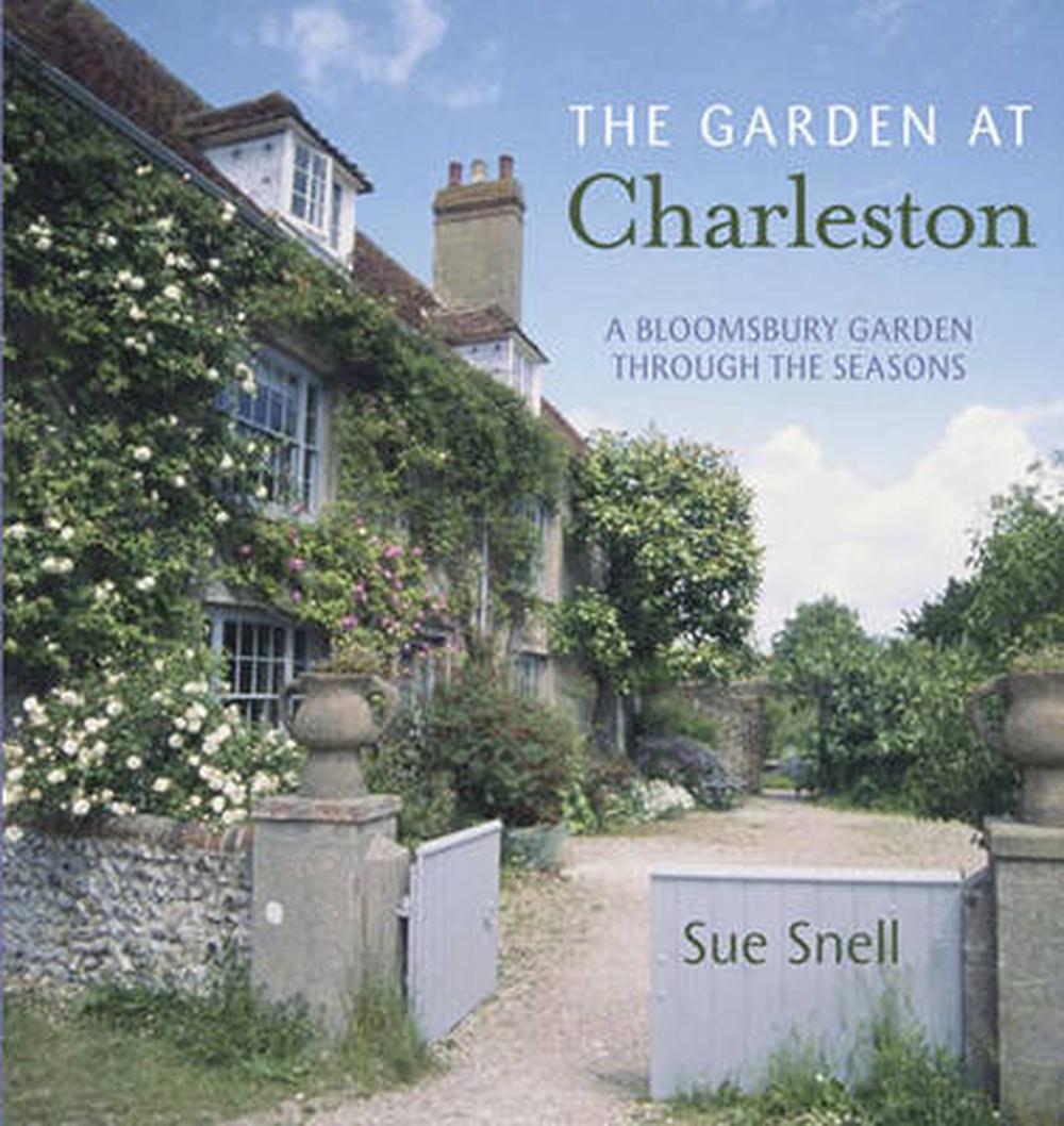 The Garden at Charleston: A Bloomsbury Garden Through the Seasons, 9780711231122