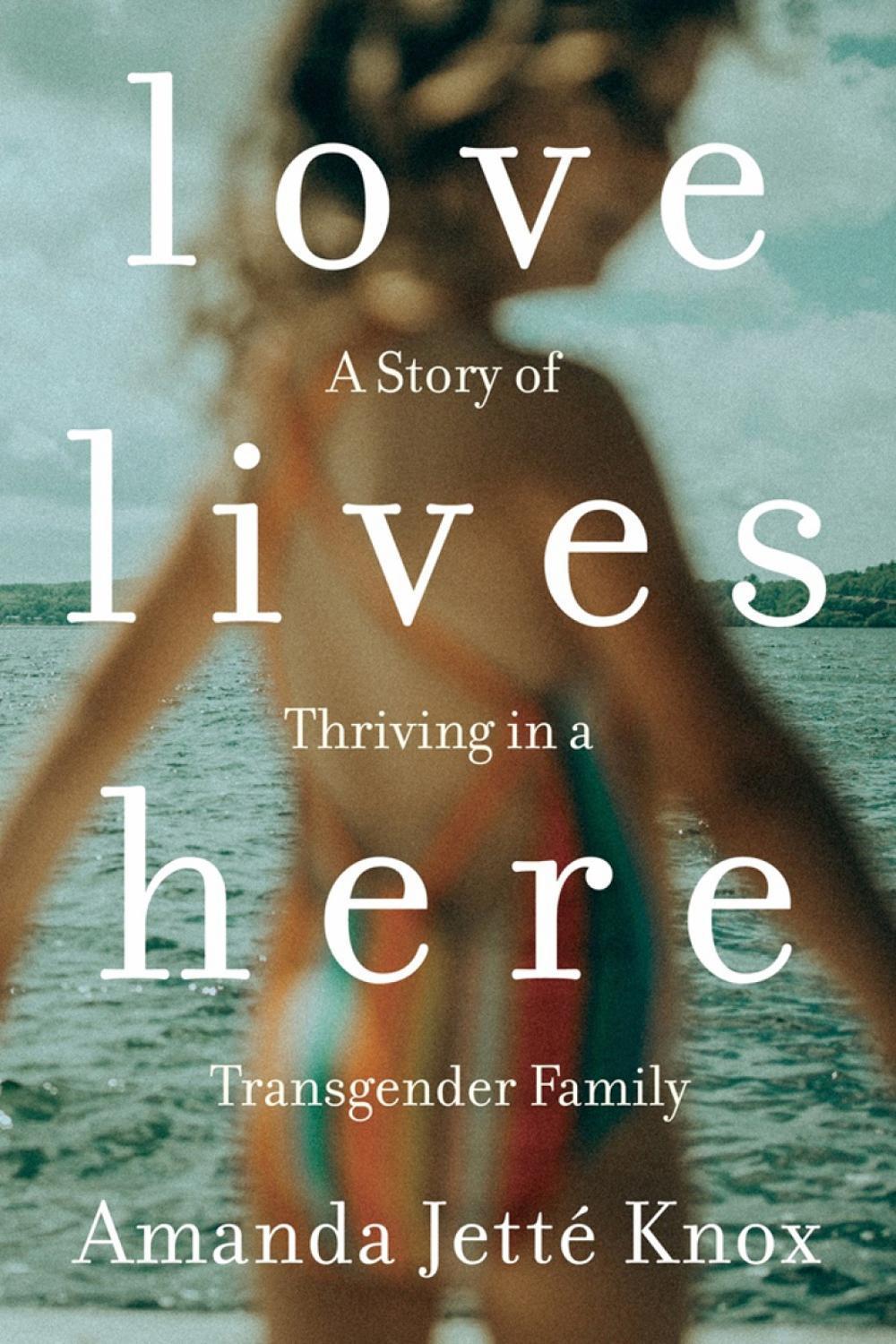 Love Lives Here by Roawn Jette Knox - ISBN: 9780735235175