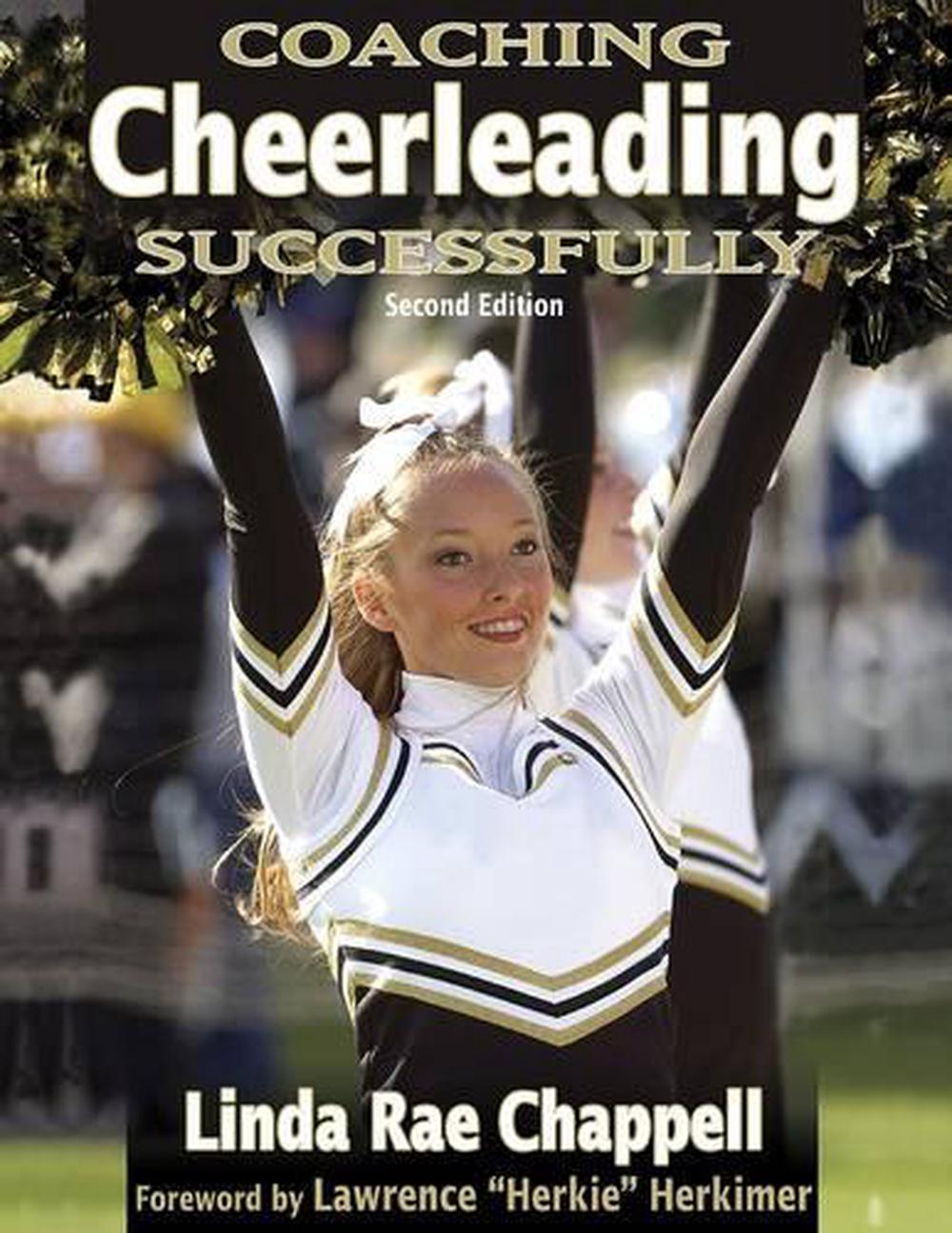Coaching Cheerleading Successfully by Linda Rae Chappell, Paperback