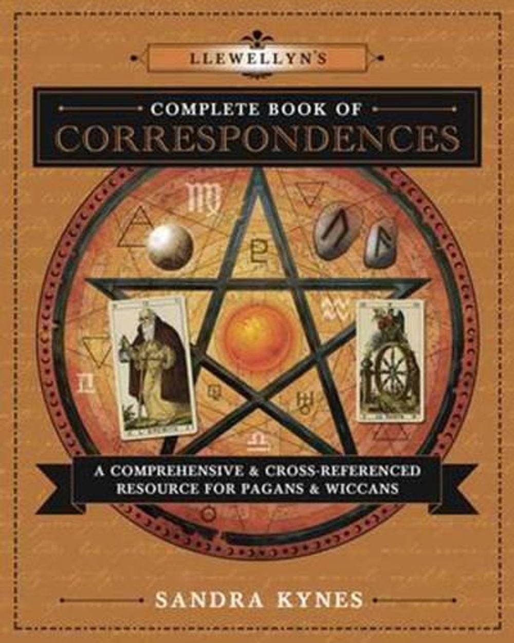 Llewellyn's Complete Book of Correspondences by Sandra Kynes - ISBN: 9780738732534