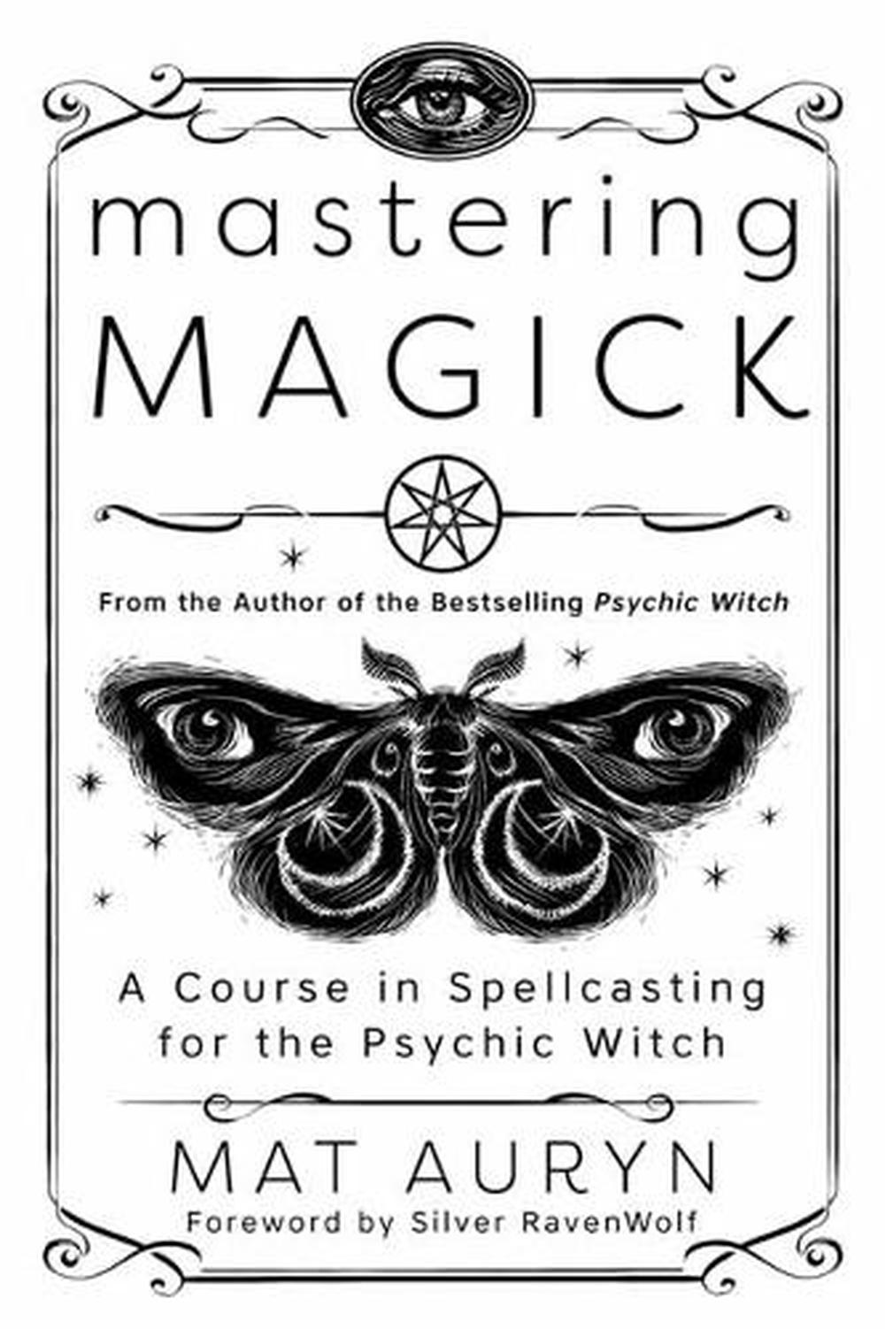 Mastering Magick, 9780738766041