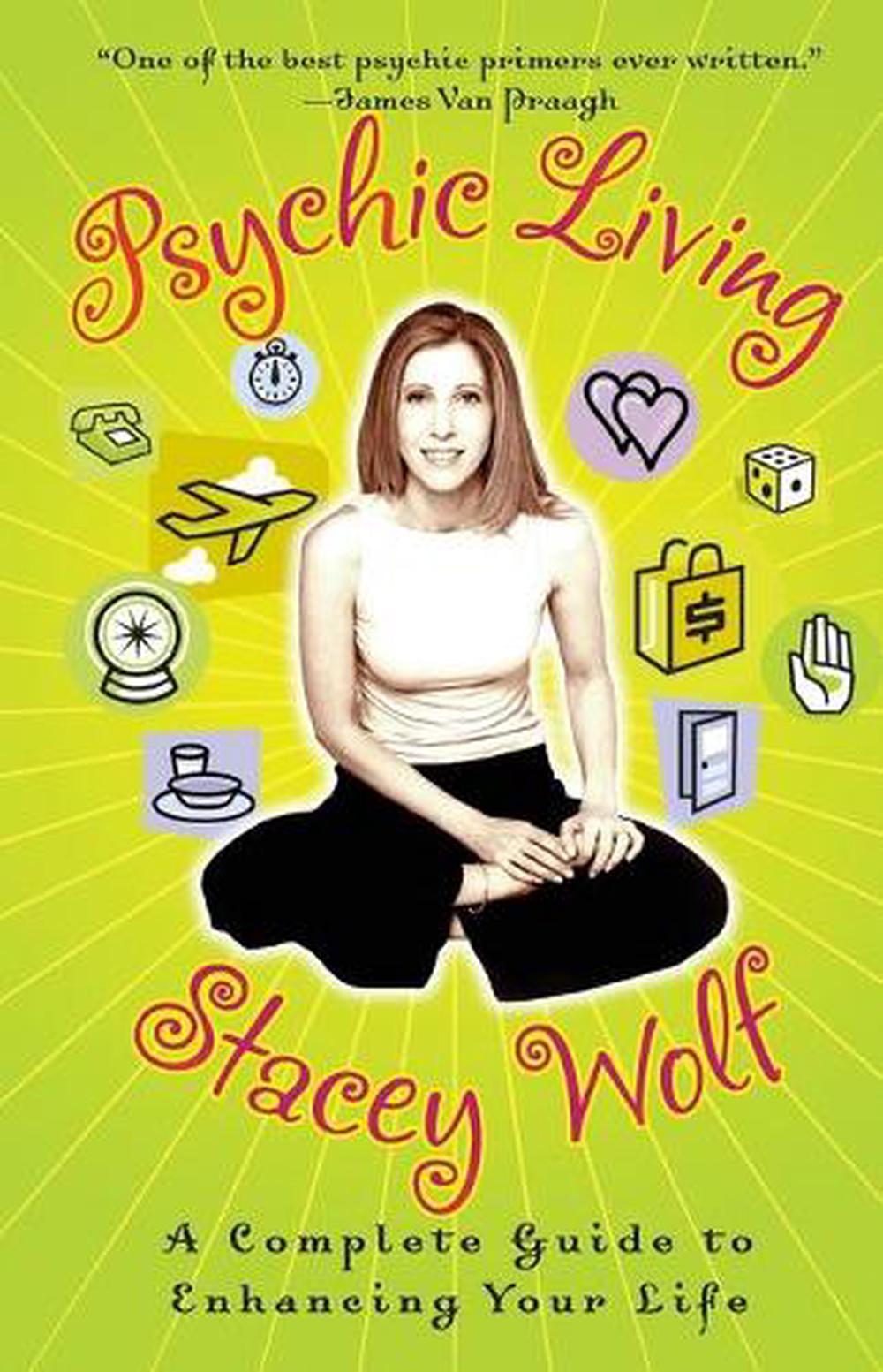 Psychic Living by Stacey Wolf - ISBN: 9780743499255
