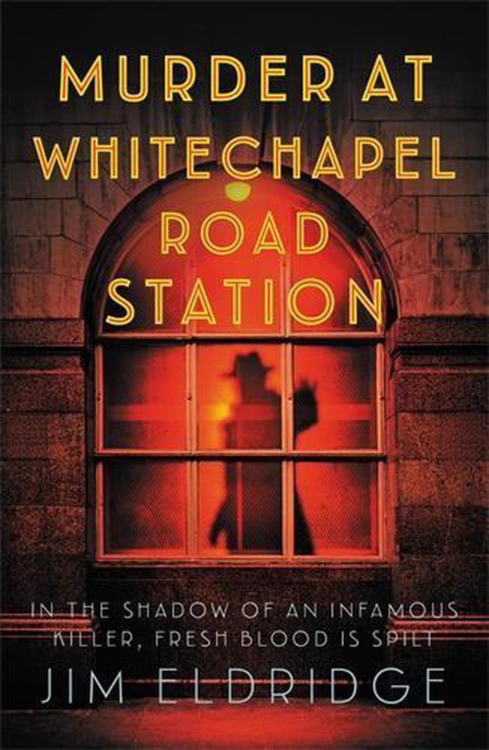 Murder at Whitechapel Road Station, 9780749031565