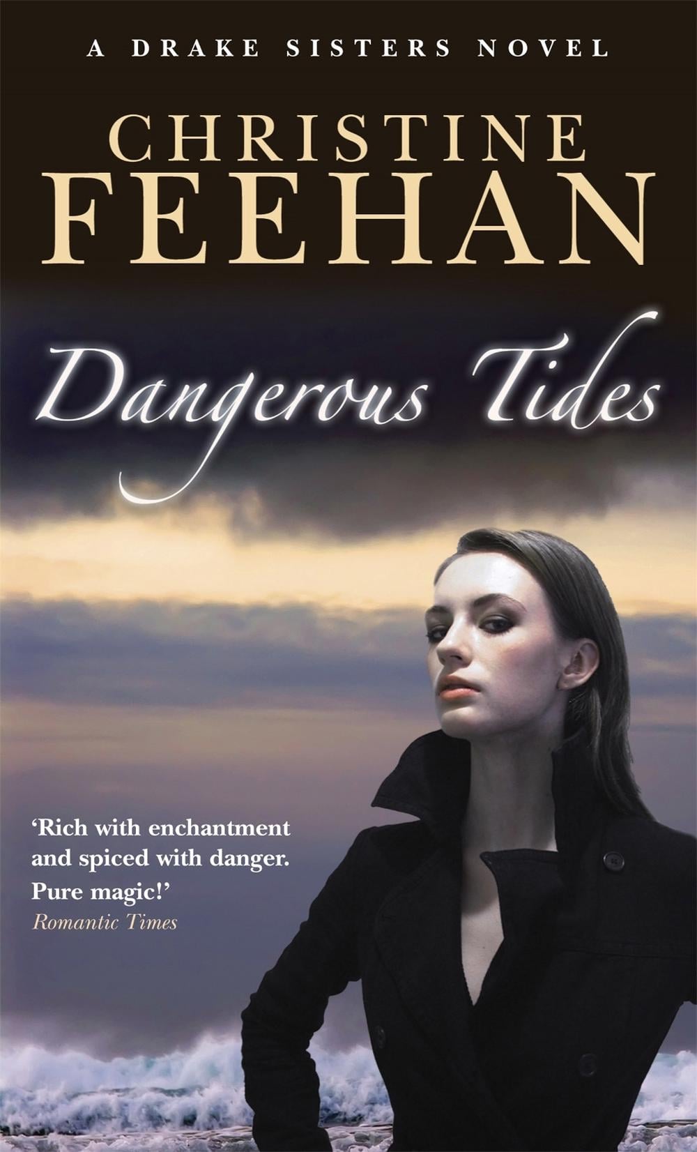 Dangerous Tides by Christine Feehan - ISBN: 9780749939052