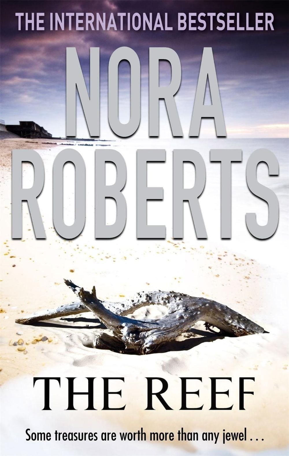 The Reef by Nora Roberts - ISBN: 9780749940928