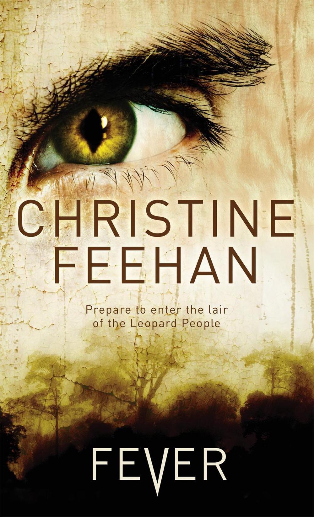 Fever by Christine Feehan - ISBN: 9780749941543