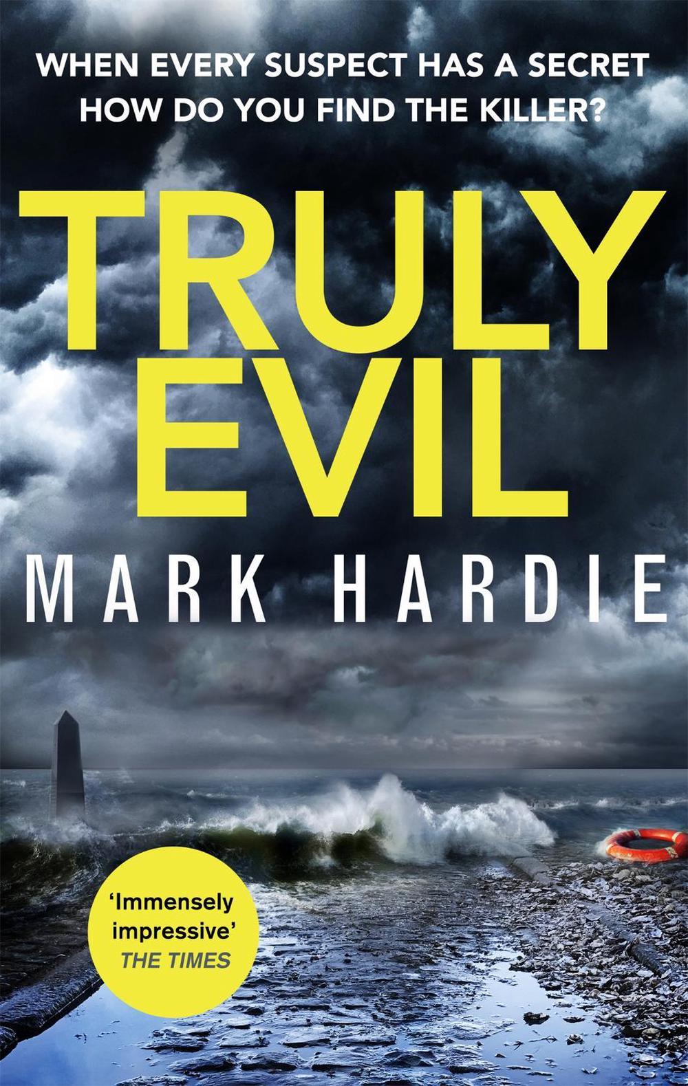 Truly Evil by Mark Hardie - ISBN: 9780751562095