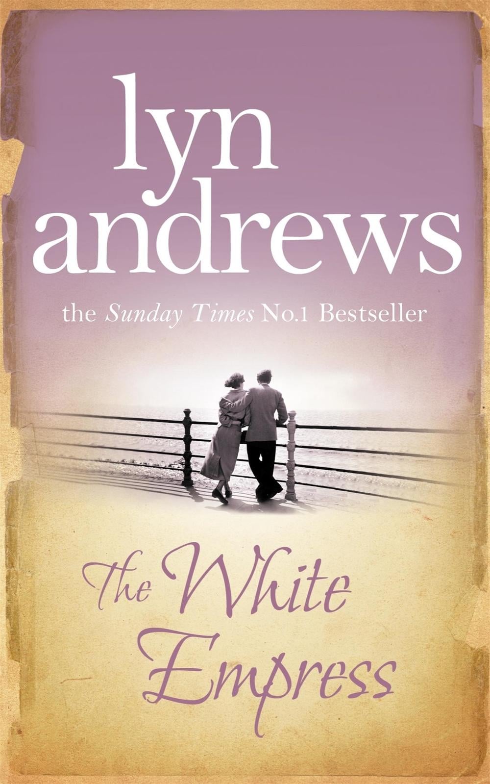 The White Empress by Lyn Andrews - ISBN: 9780755341856
