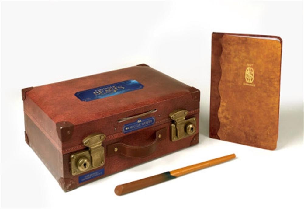 Fantastic Beasts: The Magizoologist's Discovery Case, 9780762464418