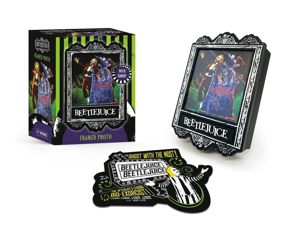 Beetlejuice: Framed Photo by Running Press - ISBN: 9780762480814