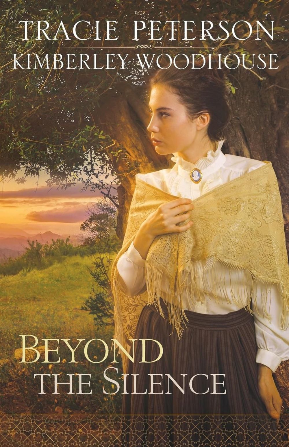 Beyond the Silence by Tracie Peterson - ISBN: 9780764214103