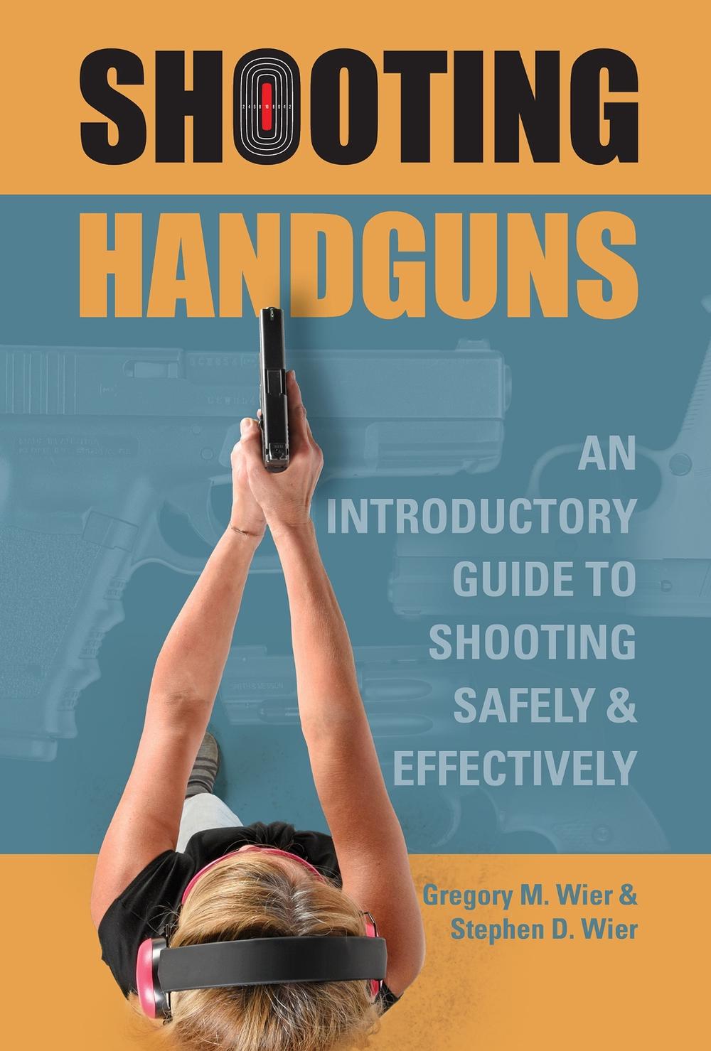 Shooting Handguns, 9780764358371