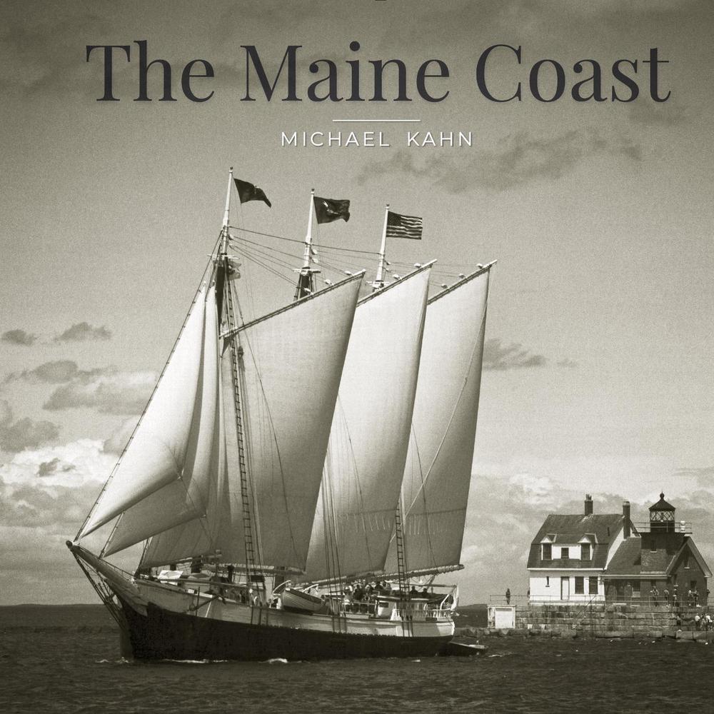 The Maine Coast, 9780764368110