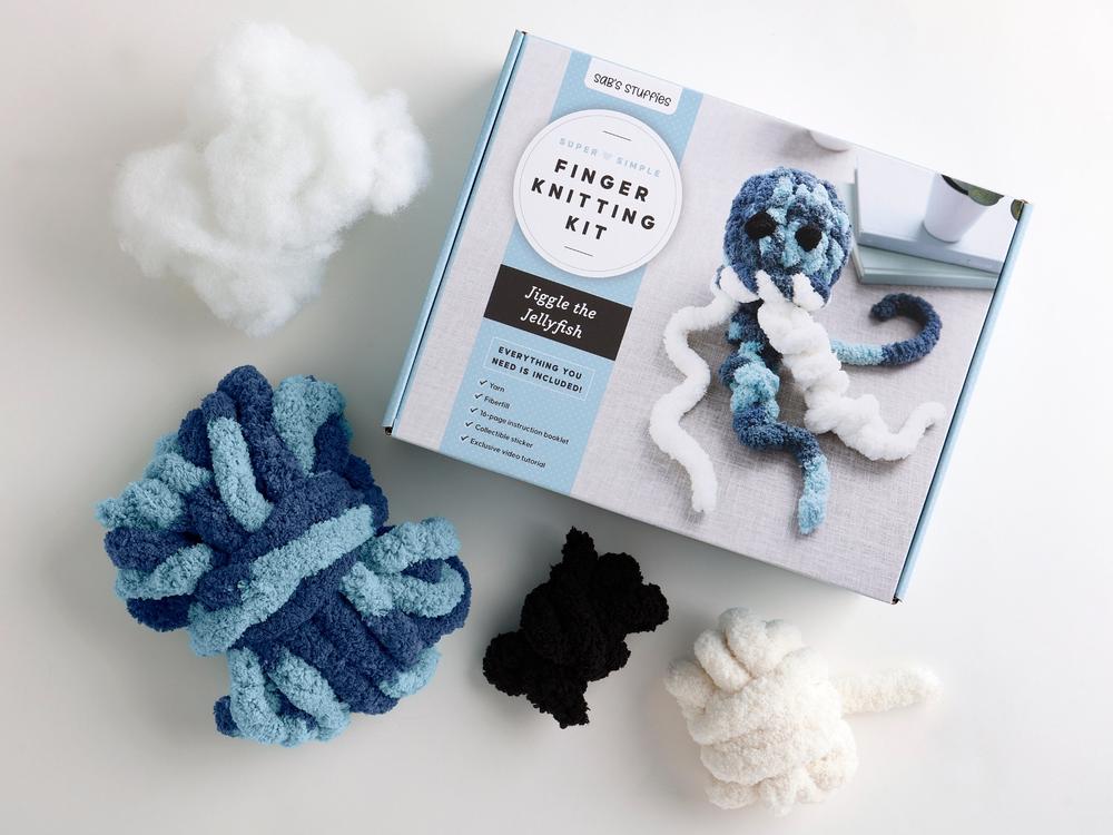 Super Simple Finger Knitting Kit Jiggle the Jellyfish, 9780764370441