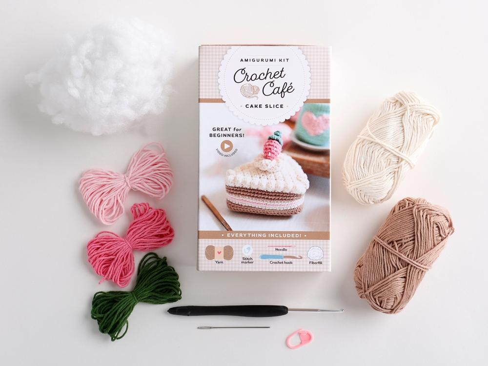 Crochet Café Amigurumi Kit Cake Slice, 9780764370472
