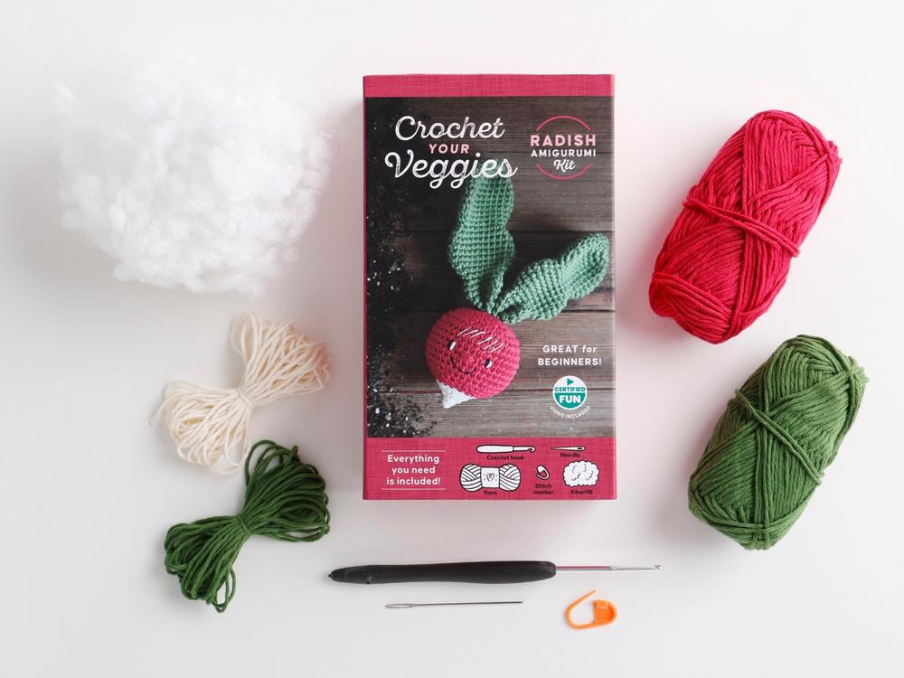 Crochet Your Veggies Amigurumi Kit Radish, 9780764370502
