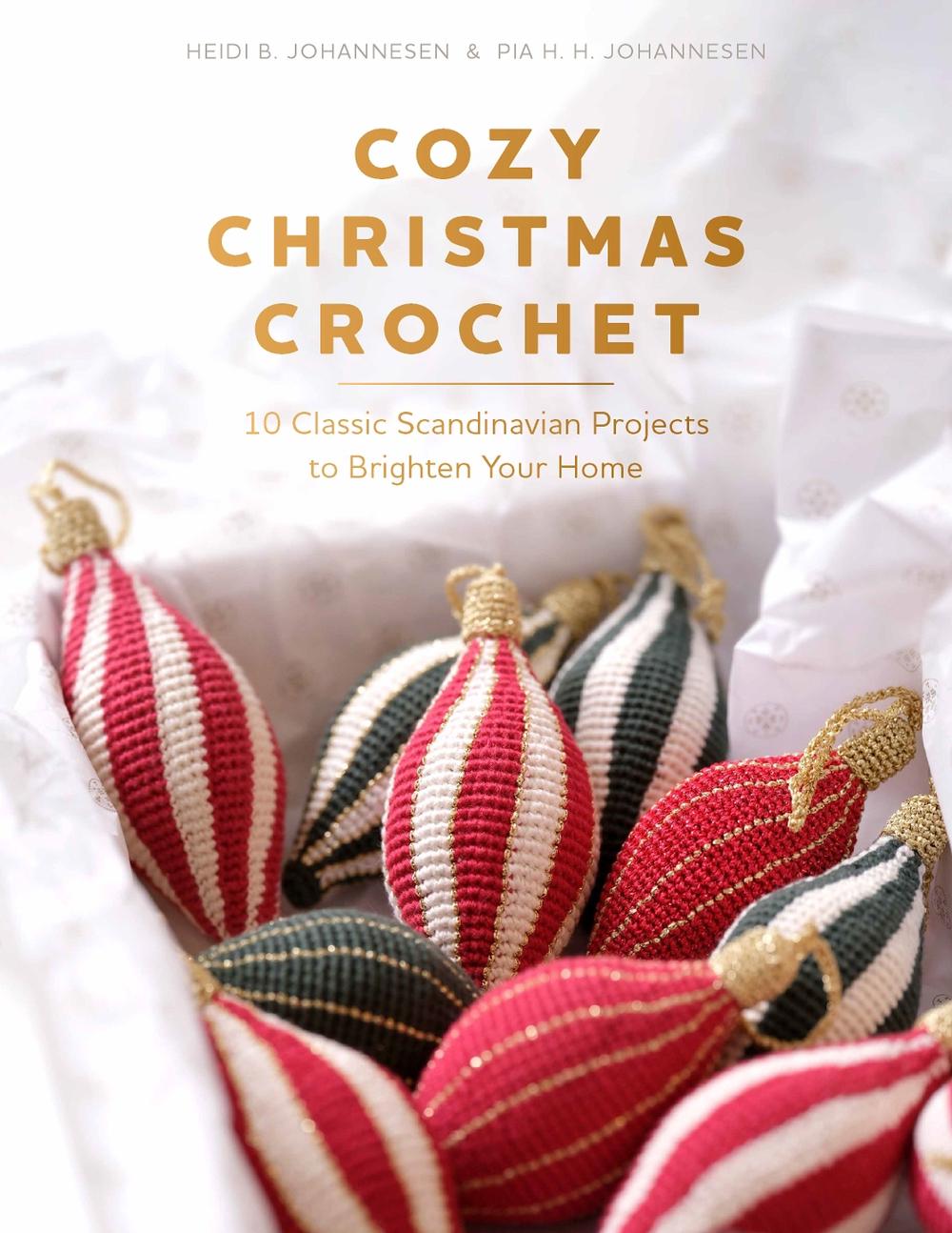 Cozy Christmas Crochet, 9780764372483