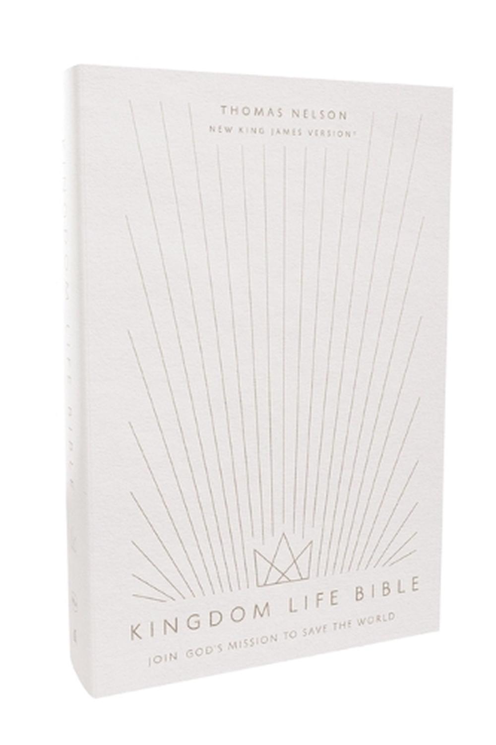 Kingdom Life Bible: Joining God's Mission to Save the World (NKJV, Softcover, Red Letter, Comfort Print), 9780785222415
