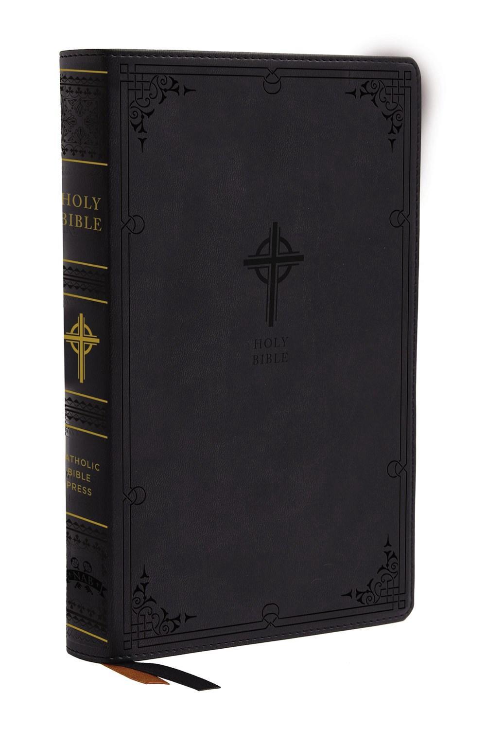 NABRE, New American Bible, Revised Edition, Catholic Bible, Large Print Edition, Leathersoft, Black, Comfort Print, 9780785233916