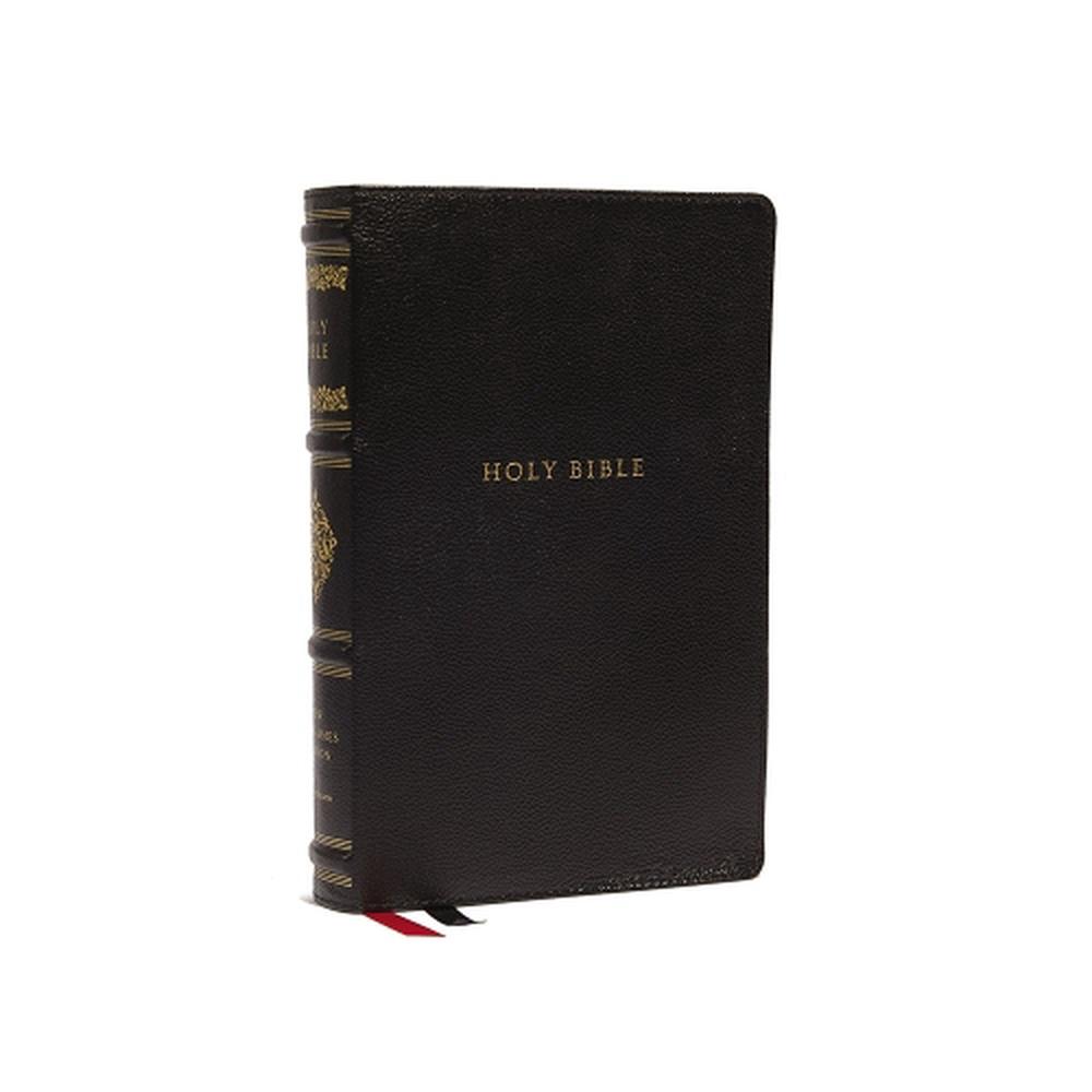 NKJV, Personal Size Reference Bible, Sovereign Collection, Genuine Leather, Black, Red Letter, Comfort Print, 9780785265344