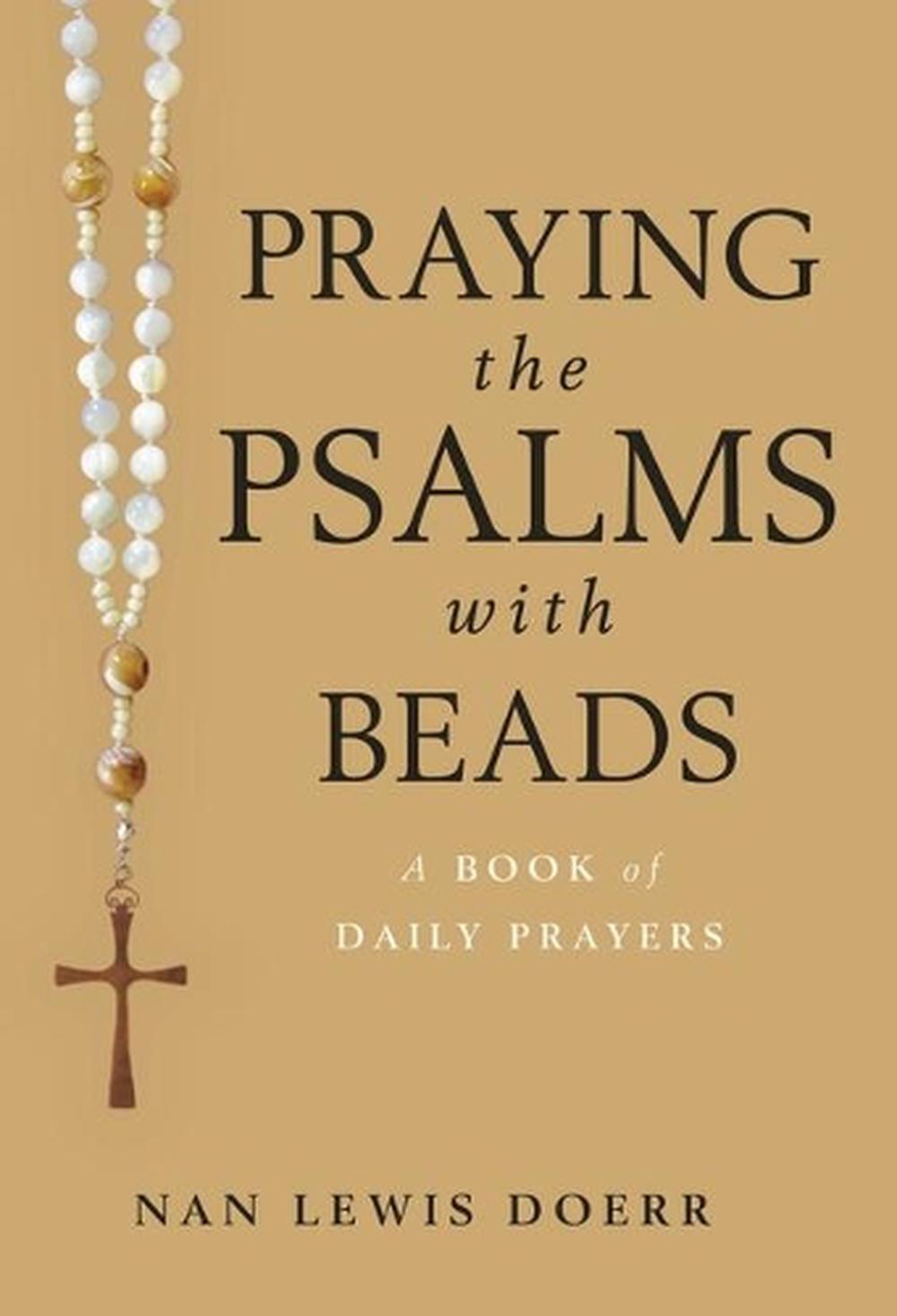 Praying the Psalms with Beads, 9780802878335