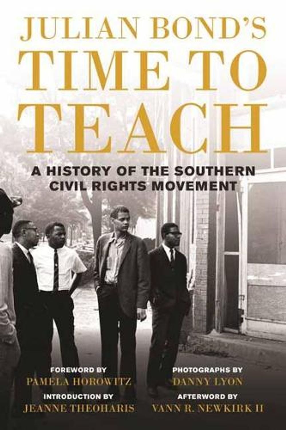 Julian Bond's Time to Teach by Julian Bond - ISBN: 9780807033203