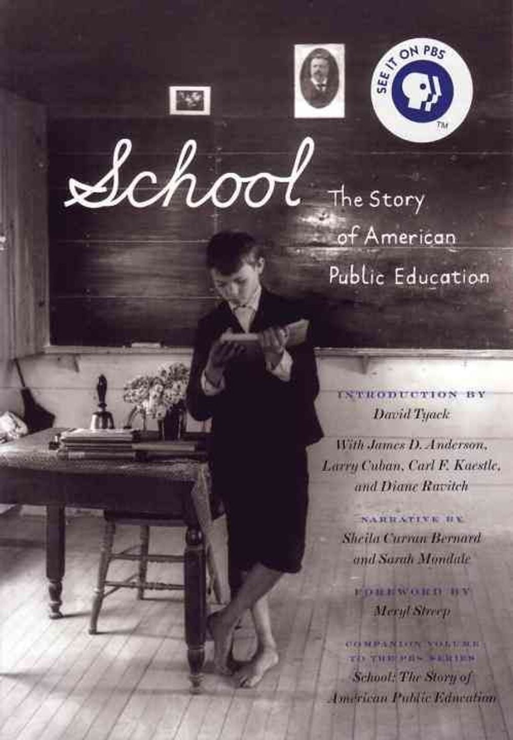 School by Sarah Mondale - ISBN: 9780807042212