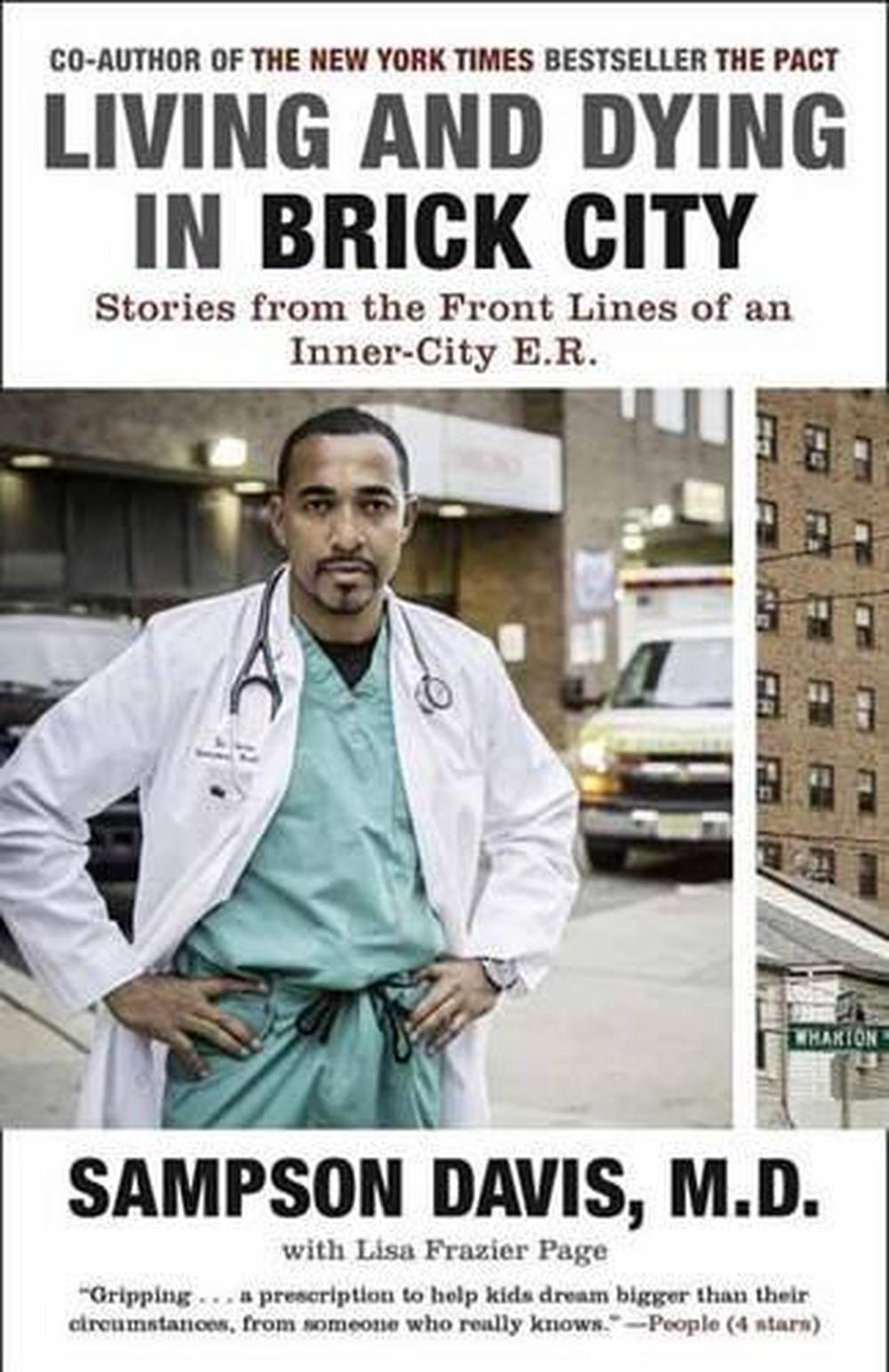 Living and Dying in Brick City, 9780812982343