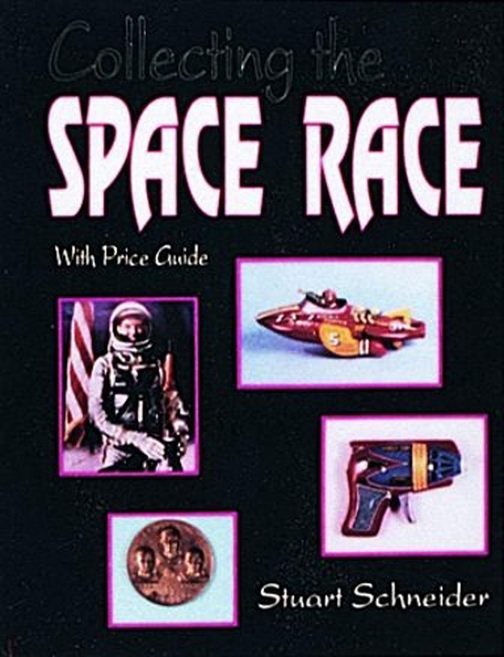 Collecting the Space Race, 9780887405358