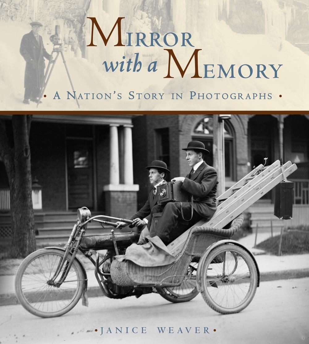 Mirror with a Memory by Janice Weaver - ISBN: 9780887767470