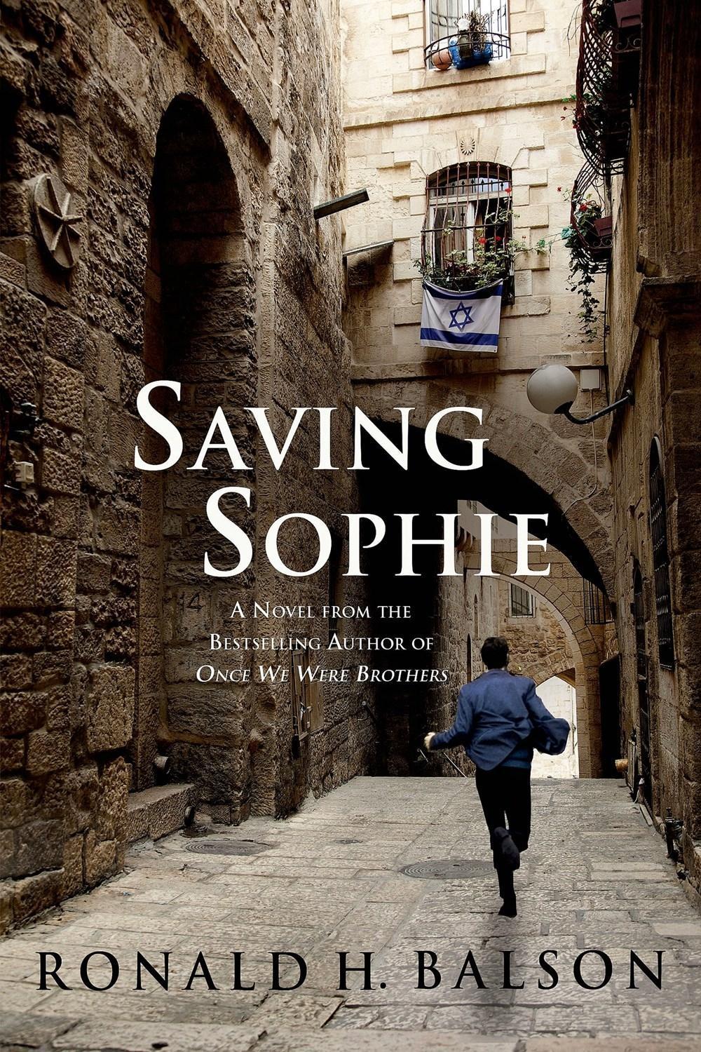 Saving Sophie by Ronald H. Balson - ISBN: 9781250065858