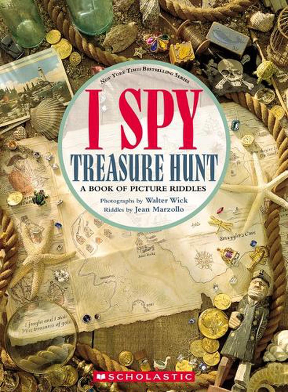 I Spy Treasure Hunt: A Book of Picture Riddles, 9781338810783
