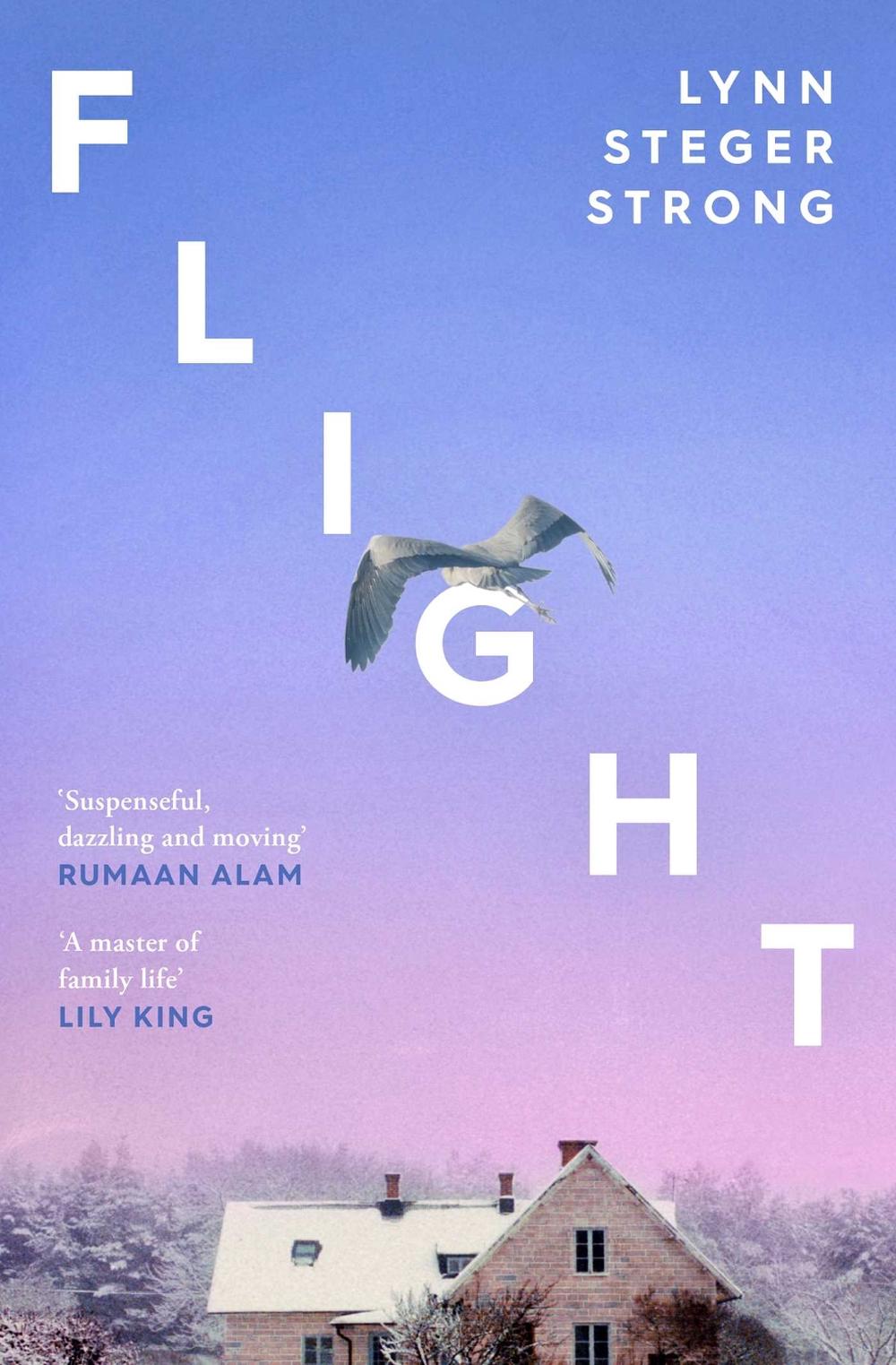 Flight by Lynn Steger Strong - ISBN: 9781398519152