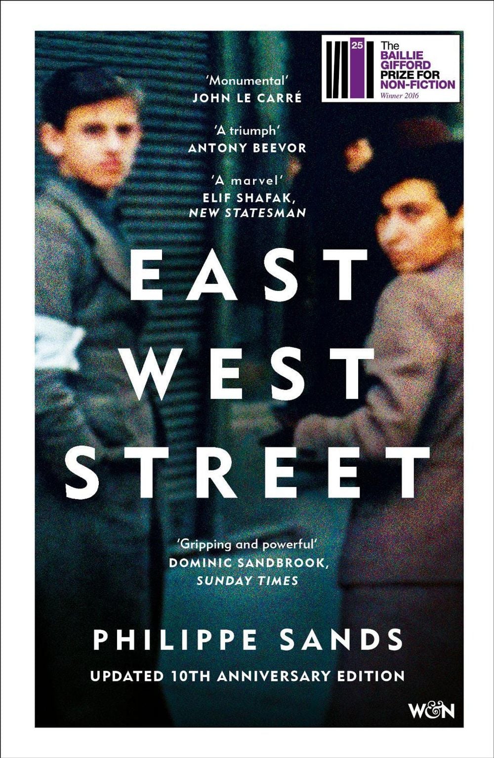 East West Street by Philippe Sands - ISBN: 9781399641746