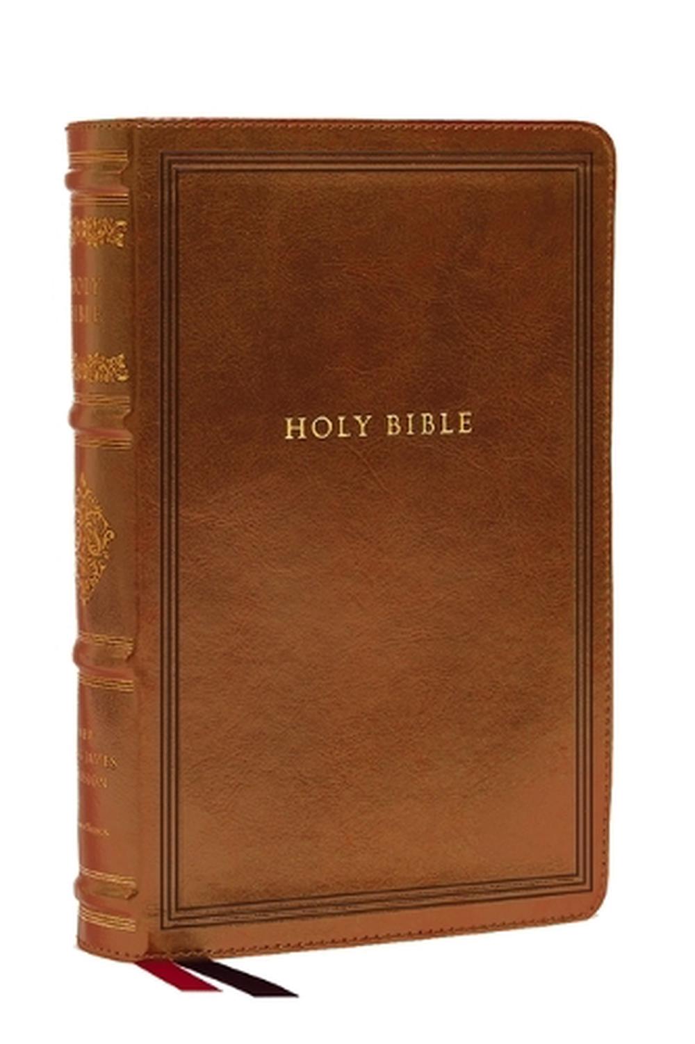 NKJV Large Print Reference Bible, Brown Leathersoft, Red Letter, Comfort Print (Sovereign Collection), 9781400344345