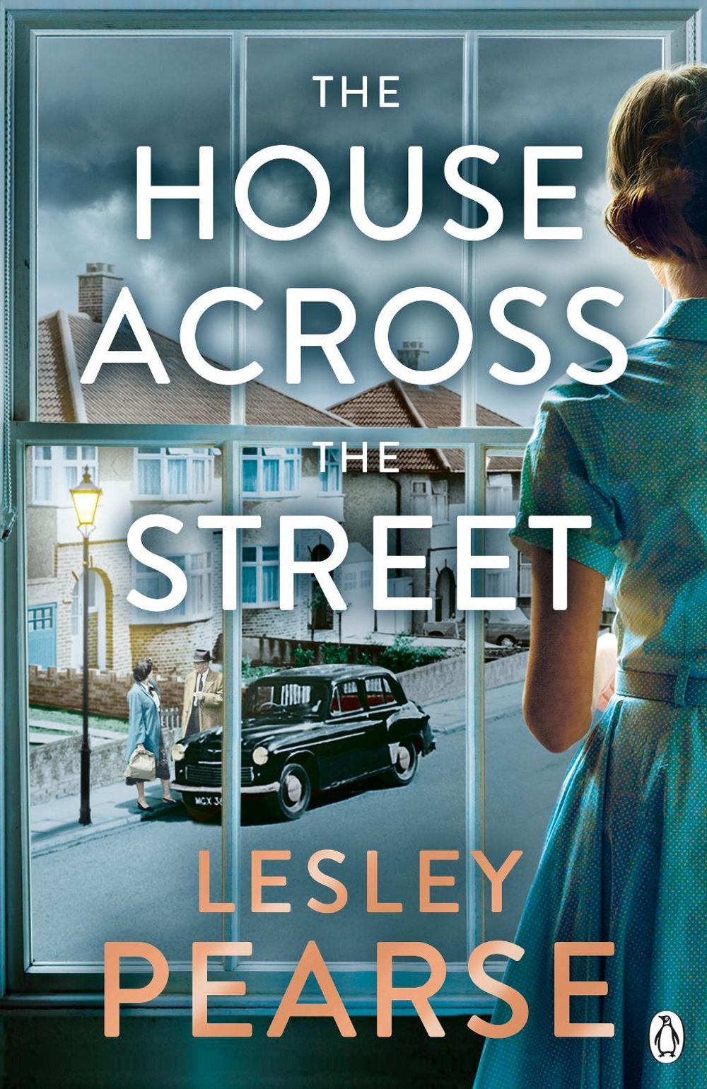 The House Across the Street by Lesley Pearse - ISBN: 9781405935371