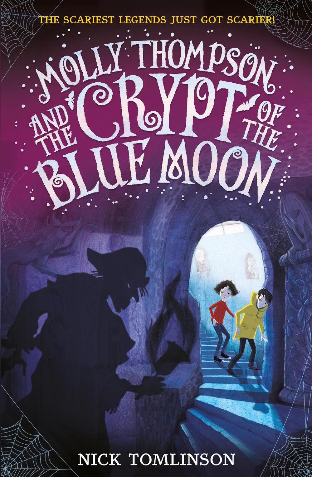Molly Thompson and the Crypt of the Blue Moon, 9781406386691