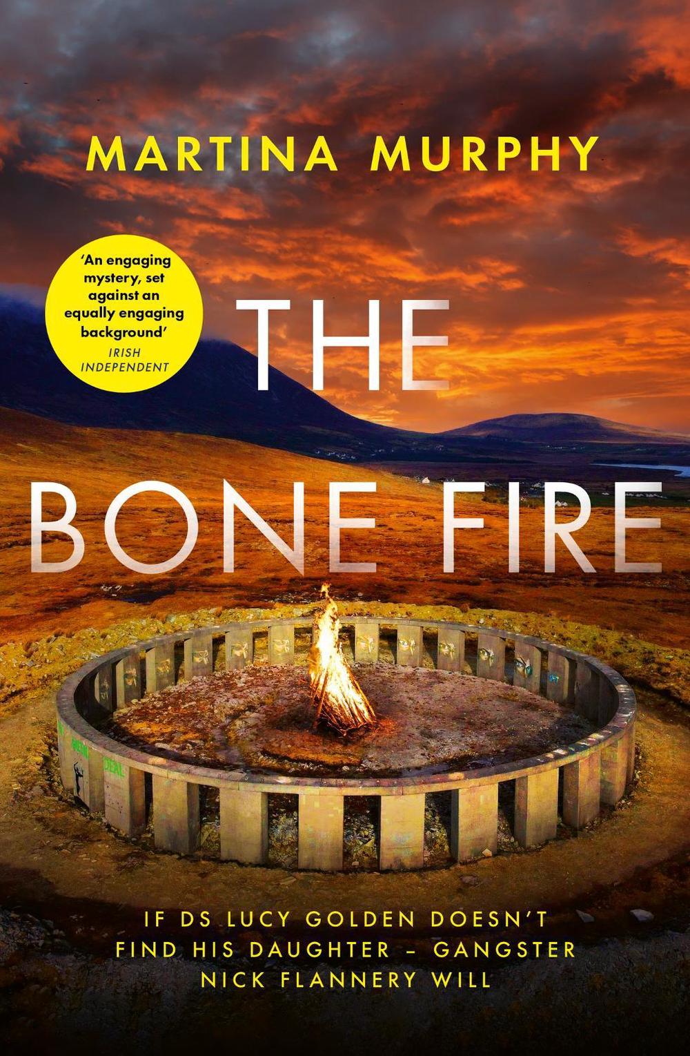 The Bone Fire by Martina Murphy - ISBN: 9781408718865