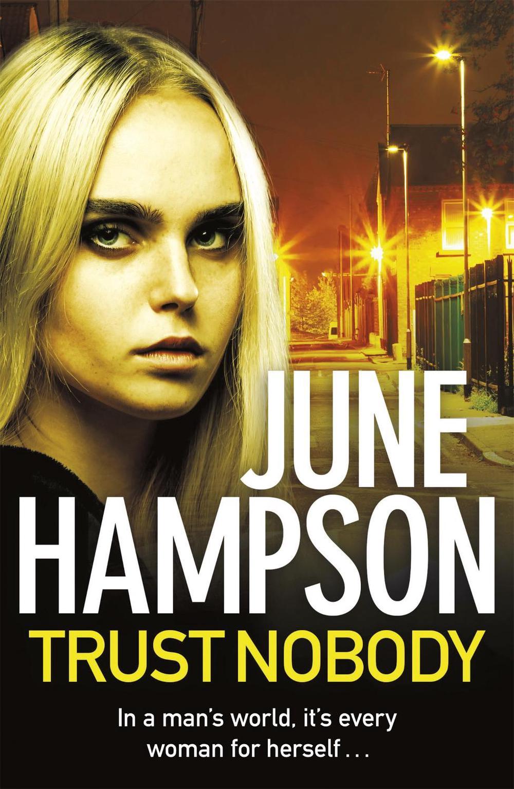 Trust Nobody by June Hampson - ISBN: 9781409190240