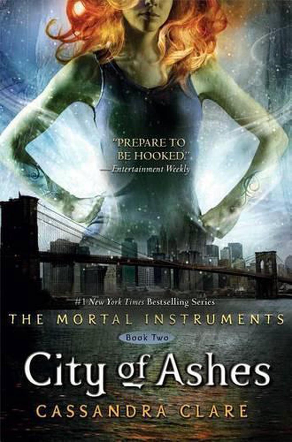 City of Bones (The Mortal Instruments Series #1) by Cassandra Clare,  Paperback