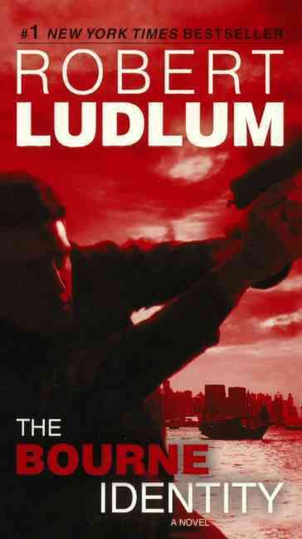 robert ludlum bourne series book list