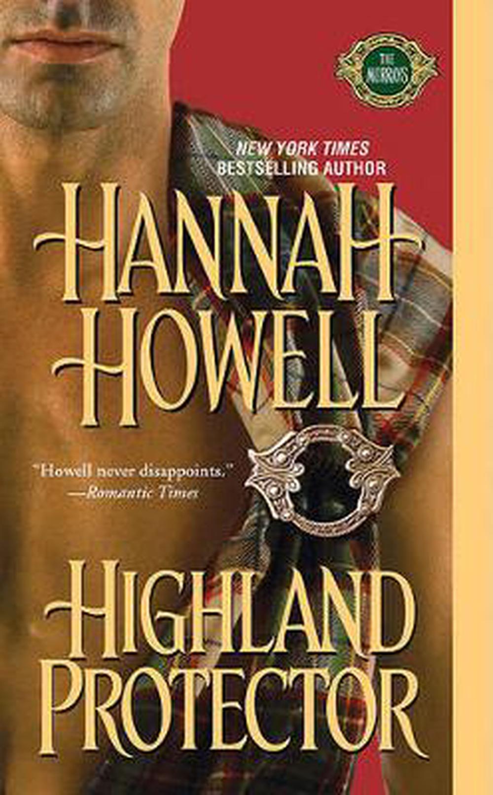 Highland Protector by Hannah Howell, Mass Market Paperback
