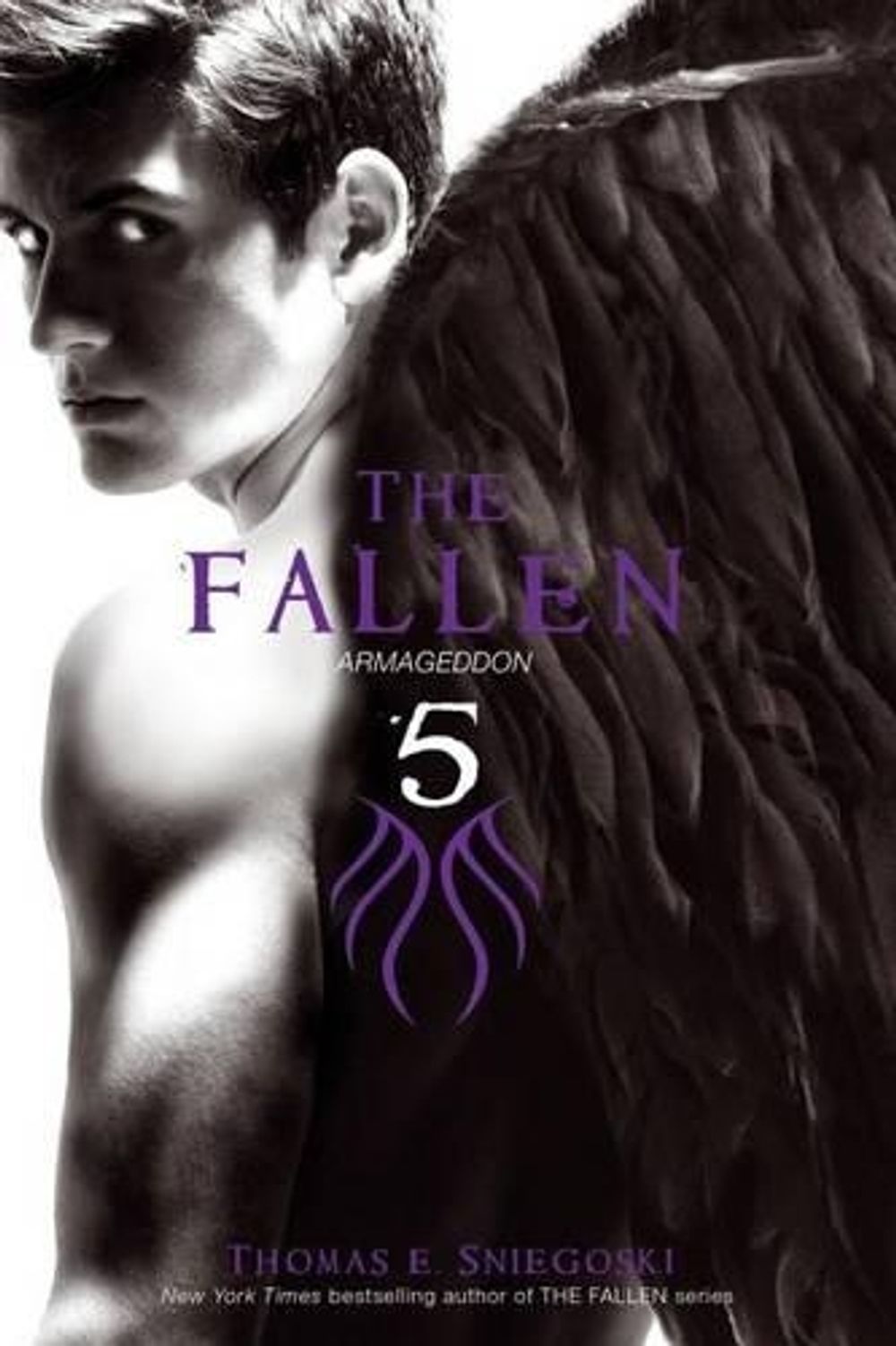 The Fallen 5 by Thomas E. Sniegoski - ISBN: 9781442460058