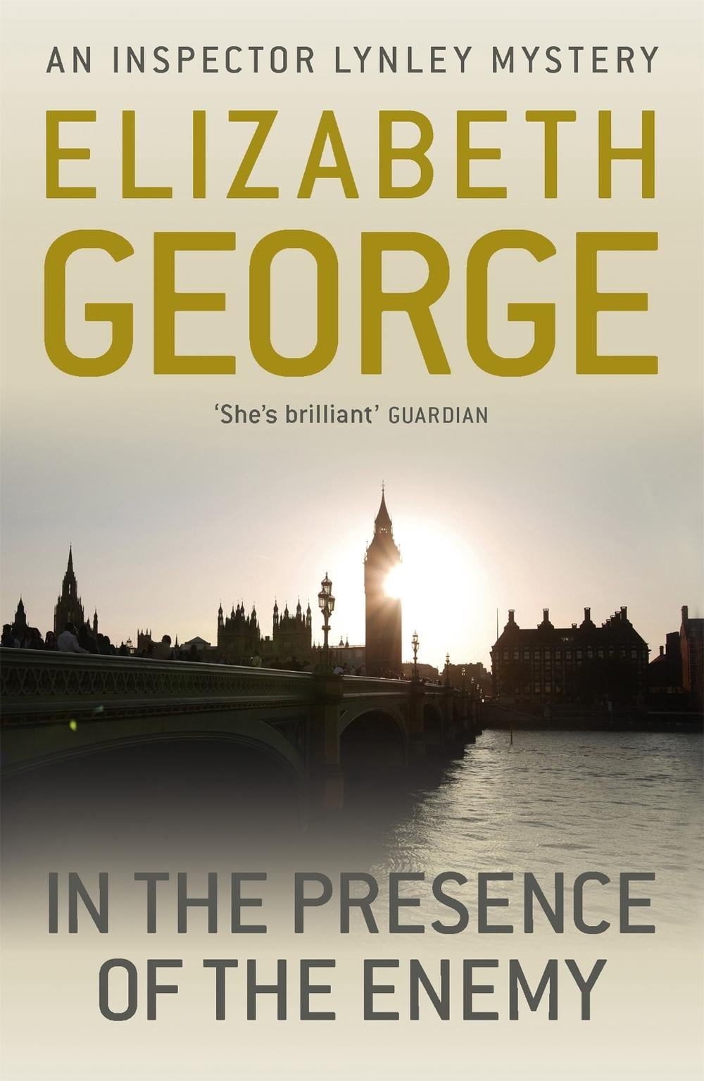 In The Presence Of The Enemy by Elizabeth George - ISBN: 9781444738339