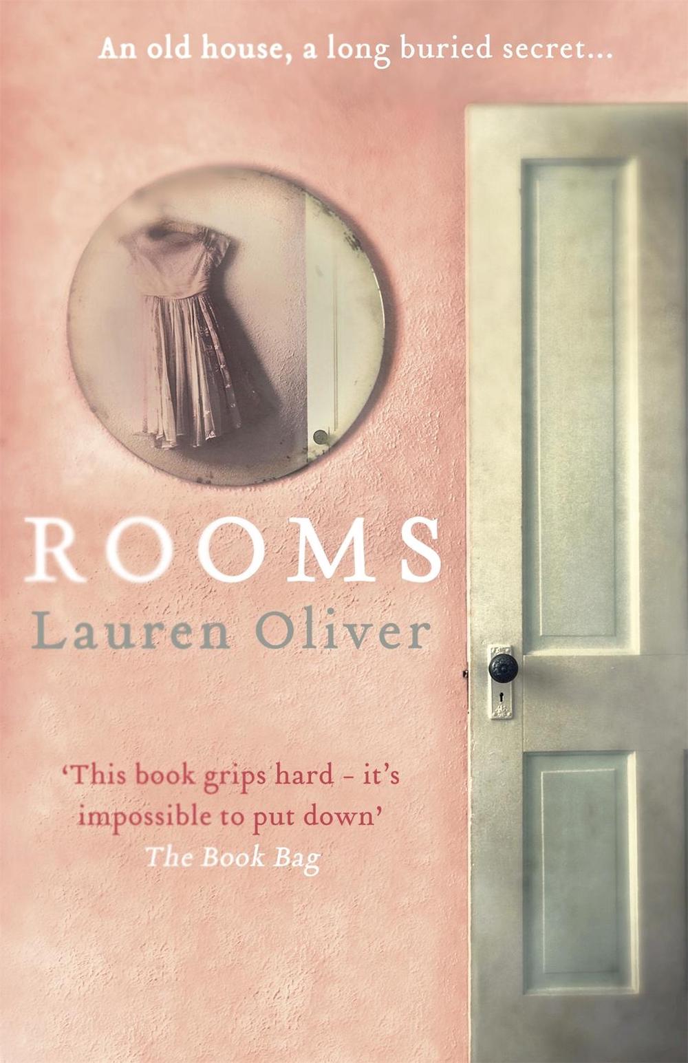 Rooms by Lauren Oliver - ISBN: 9781444760781