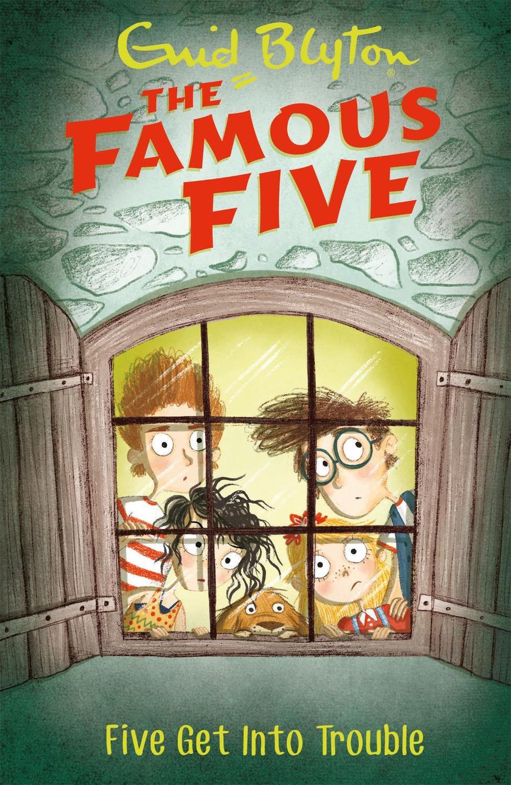 Famous Five: Five Get Into Trouble by Enid Blyton - ISBN: 9781444935097