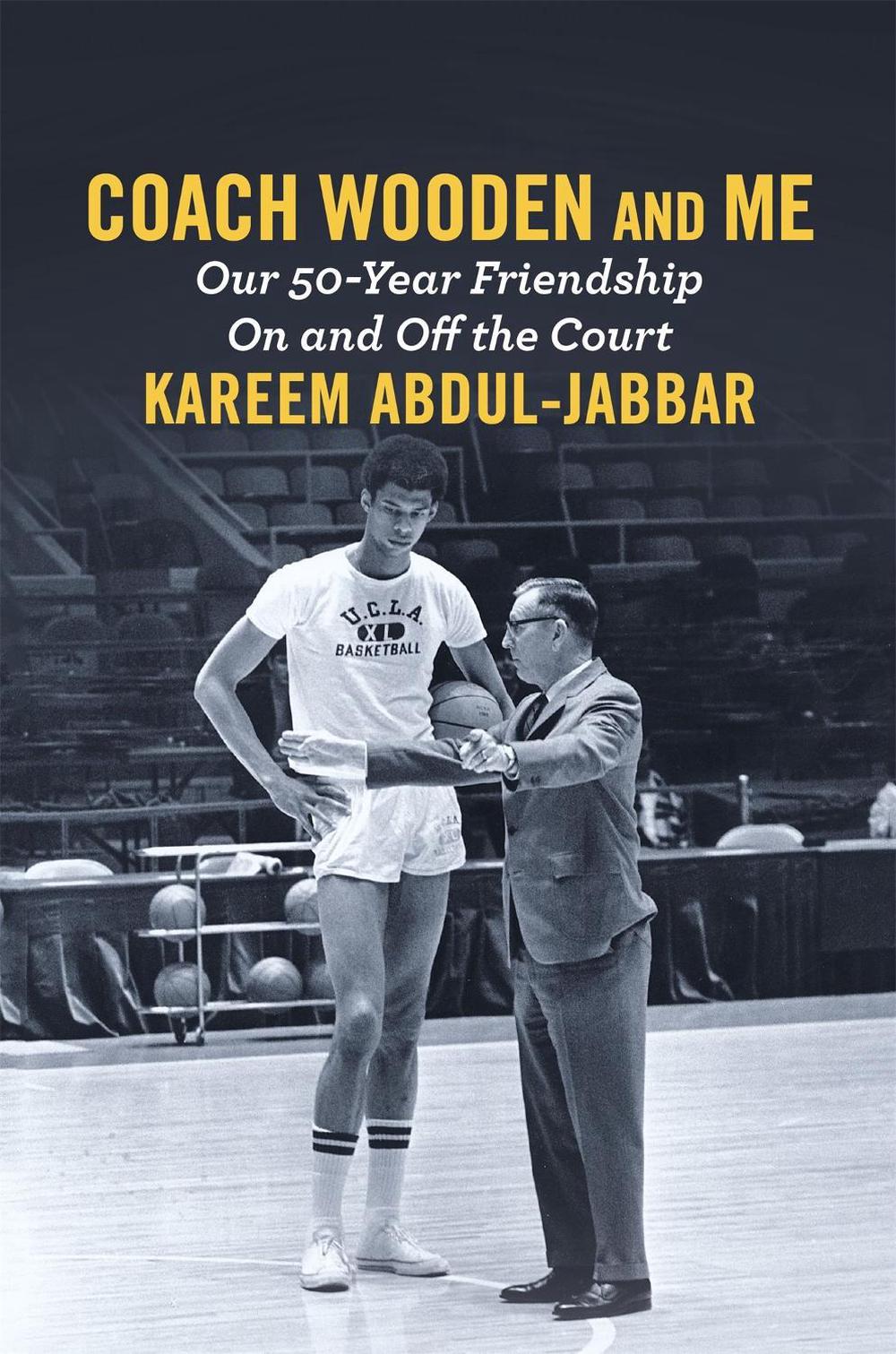 Coach Wooden and Me by Kareem Abdul-jabbar - ISBN: 9781455542277