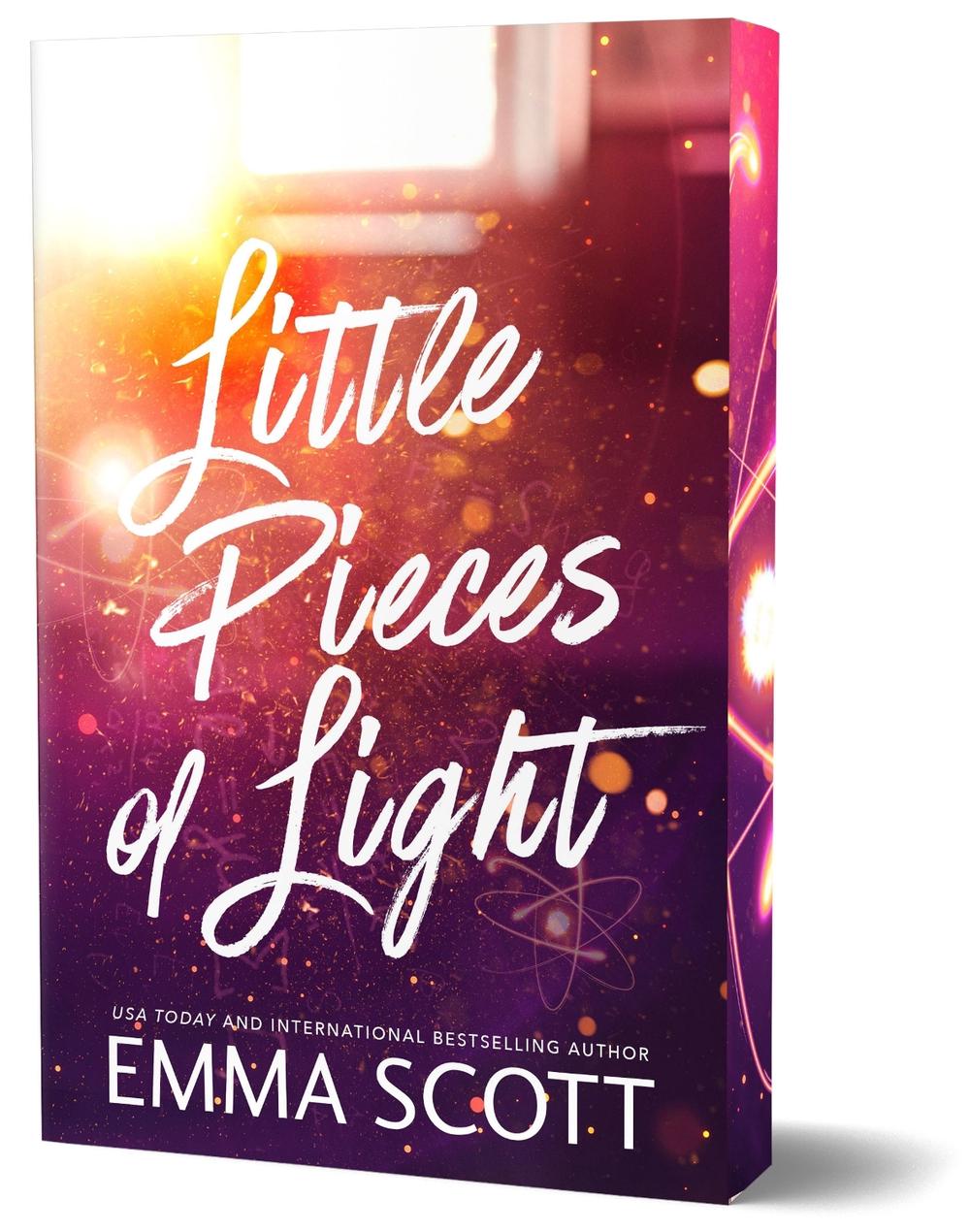 Little Pieces of Light by Emma Scott - ISBN: 9781464243417